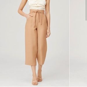 BNWT - KEEPSAKE the label. HOST PANT Fawn
Size: S (4)